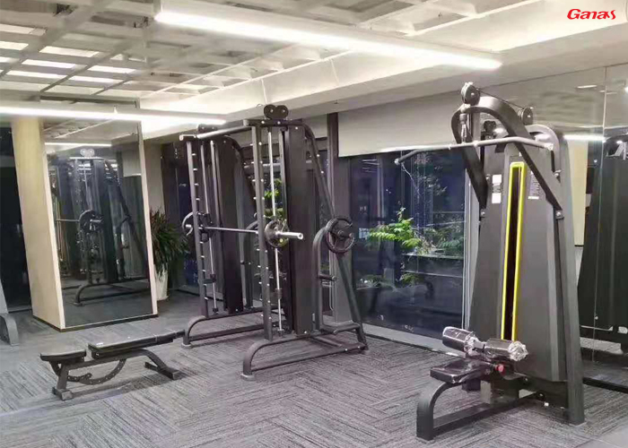 深圳湾生态园公司健身房案例,采购企业健身器材首选快猫APP下载安卓